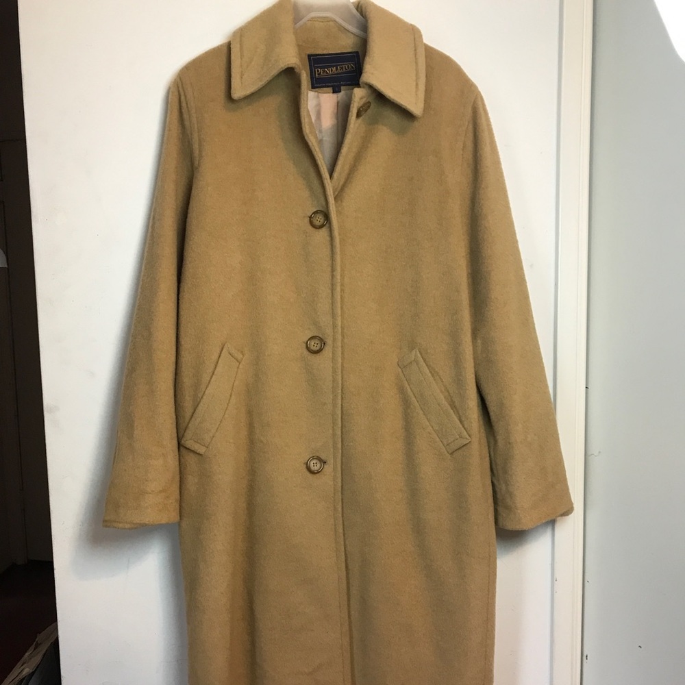 Pendleton camel hair coat 8